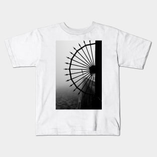 Tynemouth Sea Mist Railing Kids T-Shirt